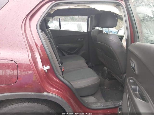 2017 CHEVROLET TRAX LS 8