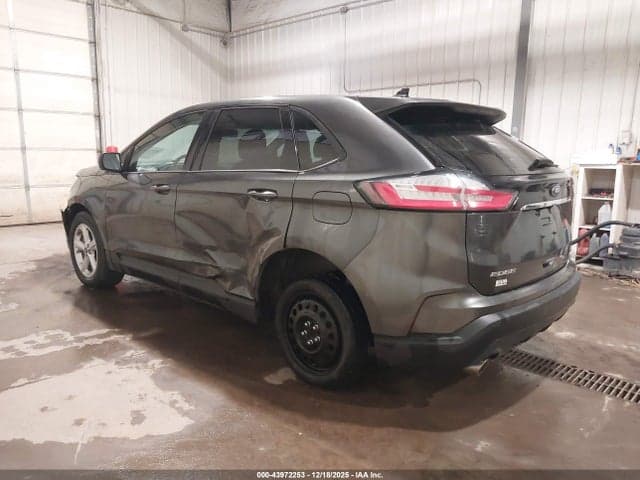 2019 FORD EDGE SE 3
