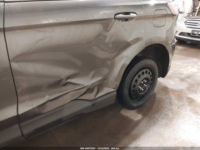 2019 FORD EDGE SE 6