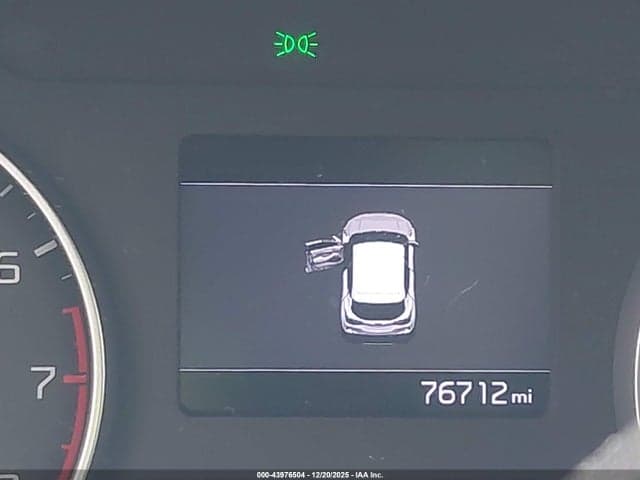 2021 KIA SELTOS S 16