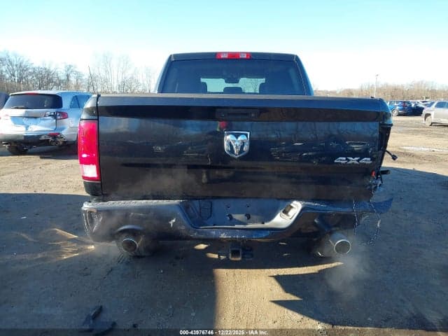 2018 RAM 1500 EXPRESS 4X4 5'7 BOX 16