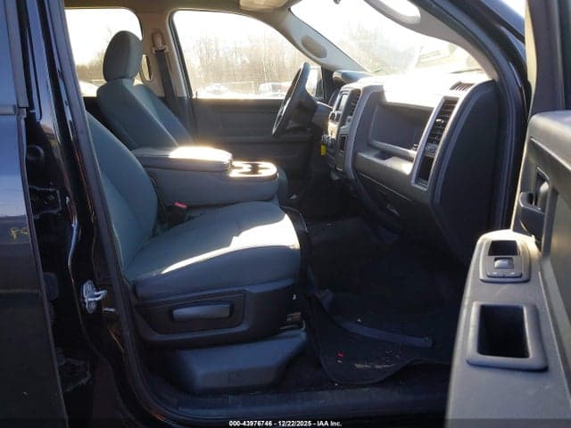 2018 RAM 1500 EXPRESS 4X4 5'7 BOX 5