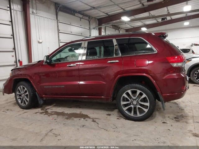 2018 JEEP GRAND CHEROKEE OVERLAND 4X4 15