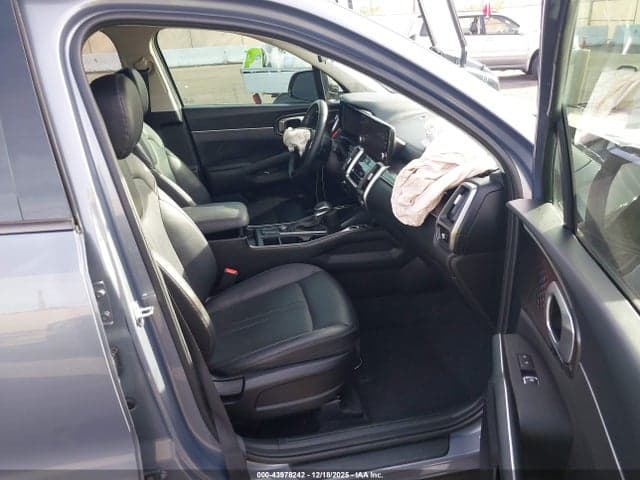 2023 KIA SORENTO S 5