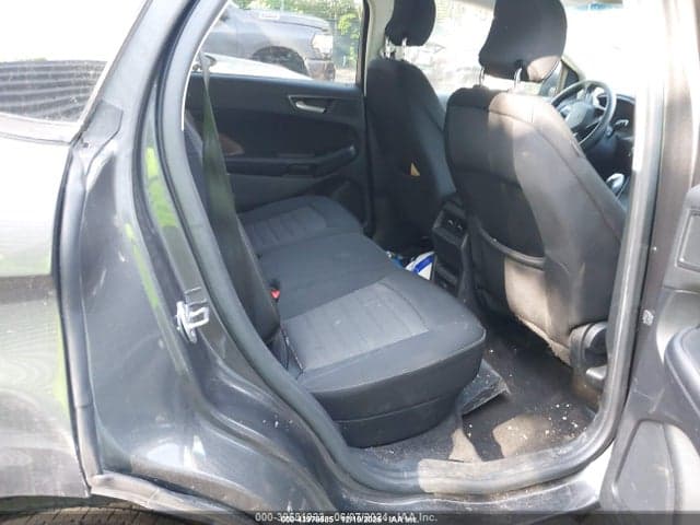 2018 FORD EDGE SE 8