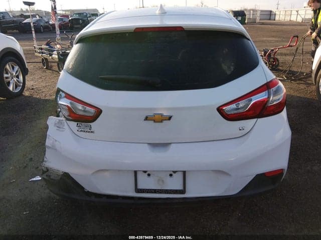 2019 CHEVROLET CRUZE LT 16