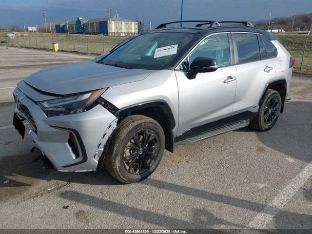 2024 TOYOTA RAV4 HYBRID XSE 2