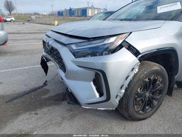 2024 TOYOTA RAV4 HYBRID XSE 17