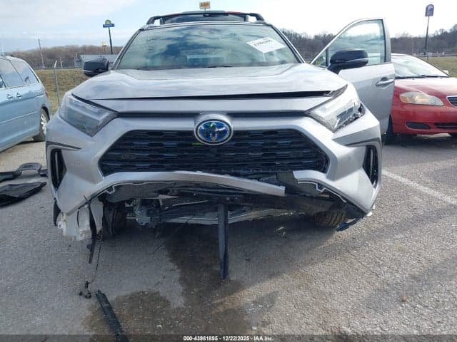 2024 TOYOTA RAV4 HYBRID XSE 6