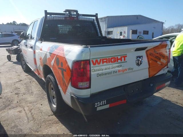 2023 RAM 1500 CLASSIC TRADESMAN 4X2 6'4 BOX 3