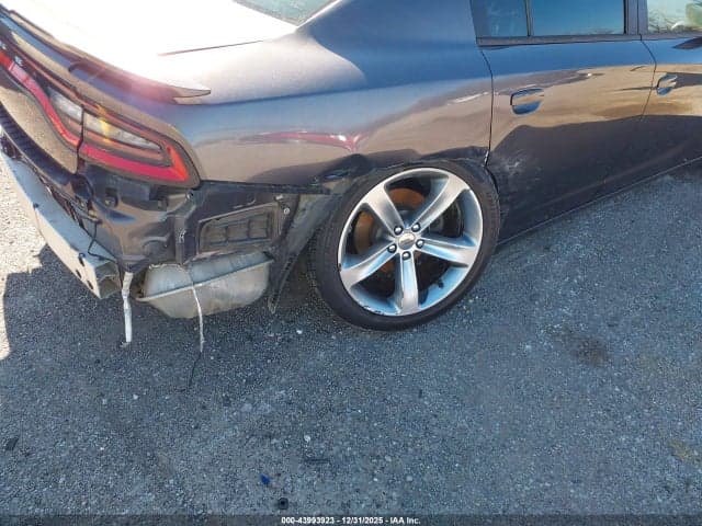 2017 DODGE CHARGER SXT RWD 6