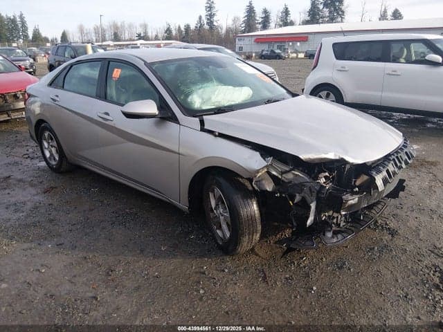 2021 HYUNDAI ELANTRA SE 1