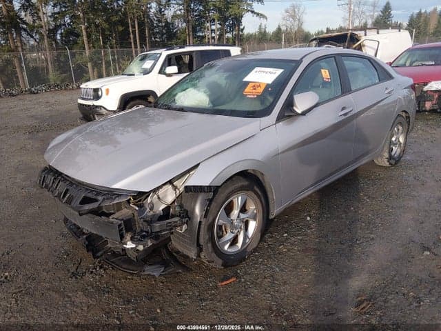 2021 HYUNDAI ELANTRA SE 2