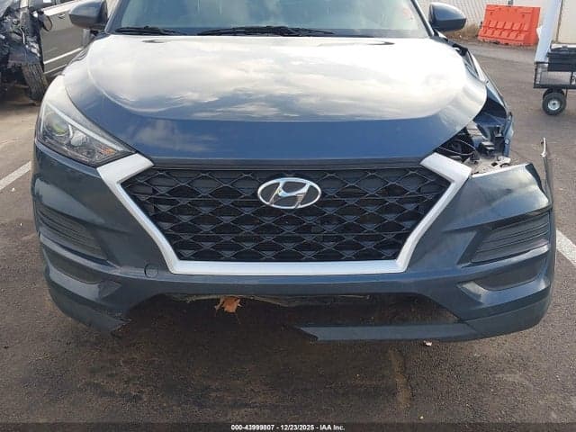 2019 HYUNDAI TUCSON SE 19