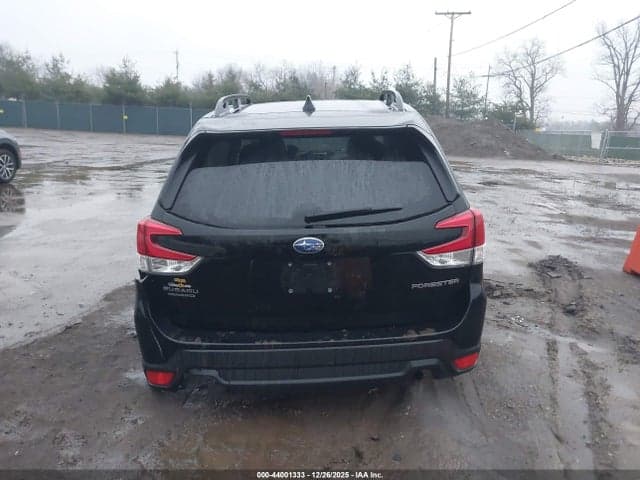2024 SUBARU FORESTER PREMIUM 17