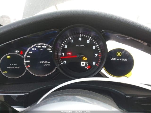 2018 PORSCHE PANAMERA 4 7