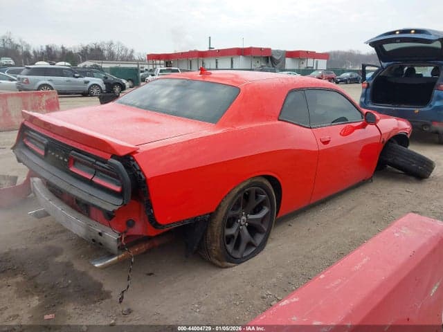 2018 DODGE CHALLENGER SXT PLUS 4