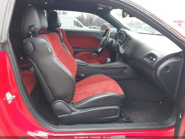 2018 DODGE CHALLENGER SXT PLUS 5