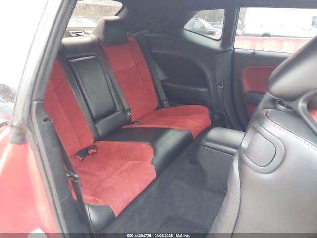 2018 DODGE CHALLENGER SXT PLUS 8