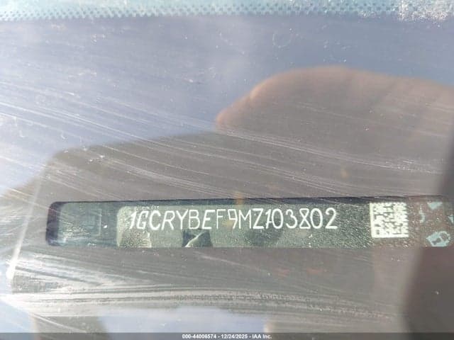 2021 CHEVROLET SILVERADO 1500 4WD STANDARD BED CUSTOM 9
