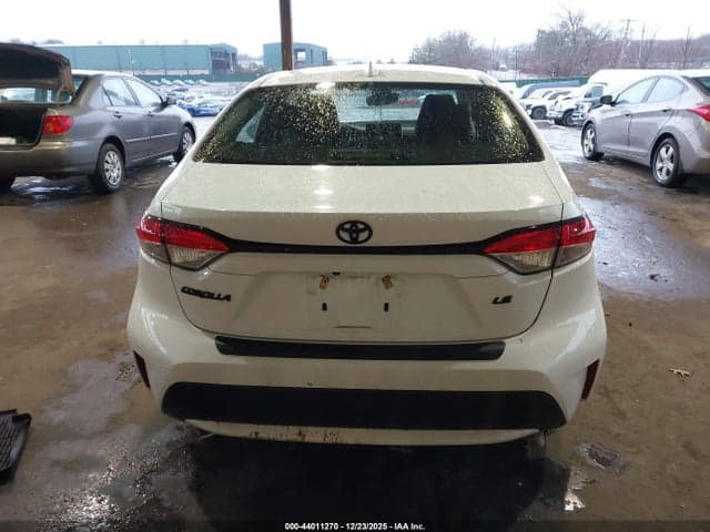 2021 TOYOTA COROLLA LE 16