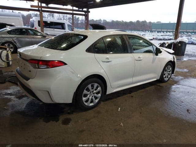 2021 TOYOTA COROLLA LE 4