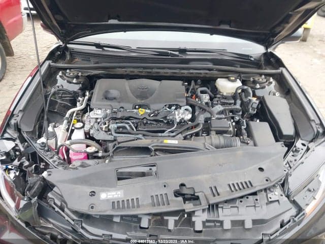 2025 TOYOTA CAMRY SE 10