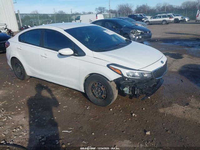2017 KIA FORTE LX 1