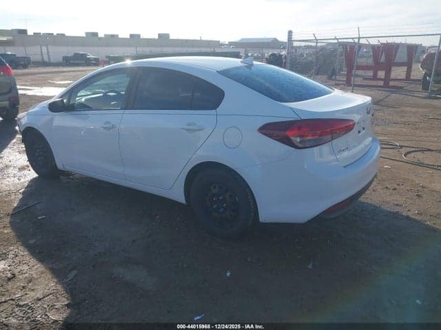 2017 KIA FORTE LX 3
