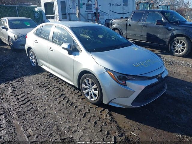 2021 TOYOTA COROLLA LE 1