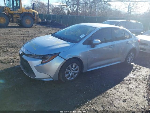 2021 TOYOTA COROLLA LE 2
