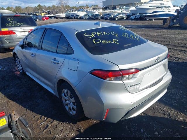 2021 TOYOTA COROLLA LE 3