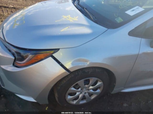 2021 TOYOTA COROLLA LE 6