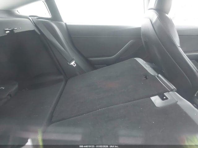 2021 TESLA MODEL 3 STANDARD RANGE PLUS REAR-WHEEL DRIVE 8