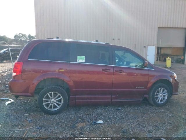 2018 DODGE GRAND CARAVAN SXT 13
