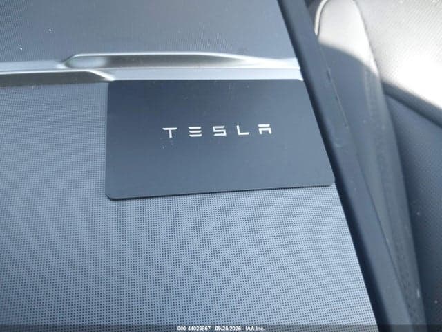 2024 TESLA MODEL 3 11
