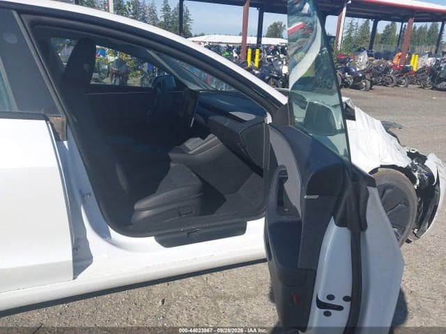 2024 TESLA MODEL 3 5