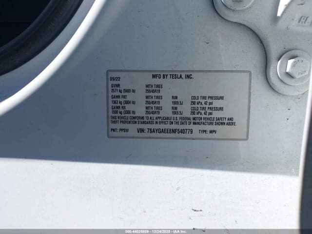 2022 TESLA MODEL Y 10