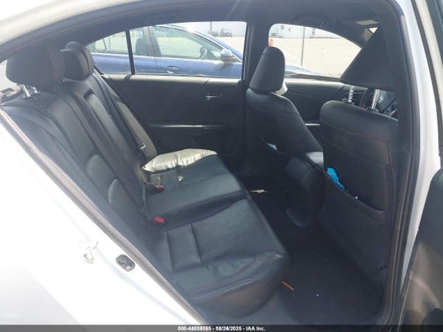 2017 HONDA ACCORD SPORT SE 8