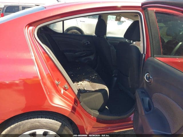 2018 NISSAN VERSA 1.6 SV 8
