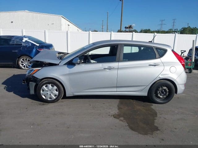 2017 HYUNDAI ACCENT SE 15