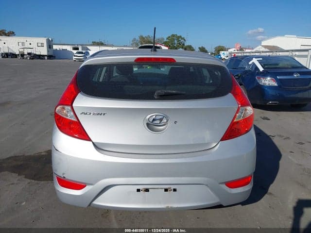 2017 HYUNDAI ACCENT SE 17