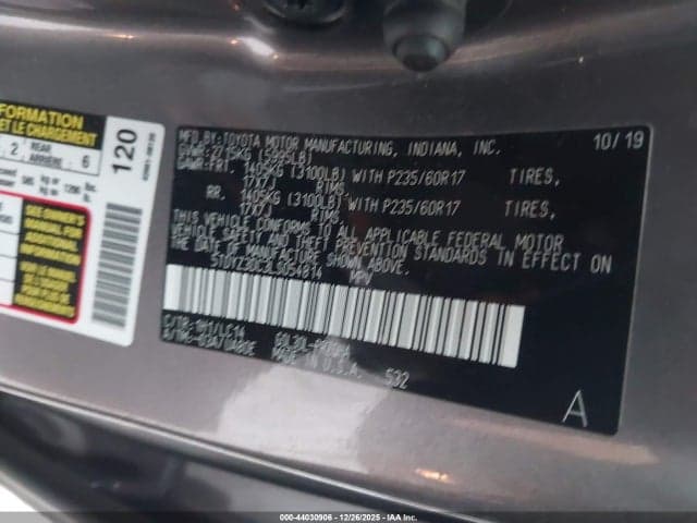 2020 TOYOTA SIENNA XLE 9