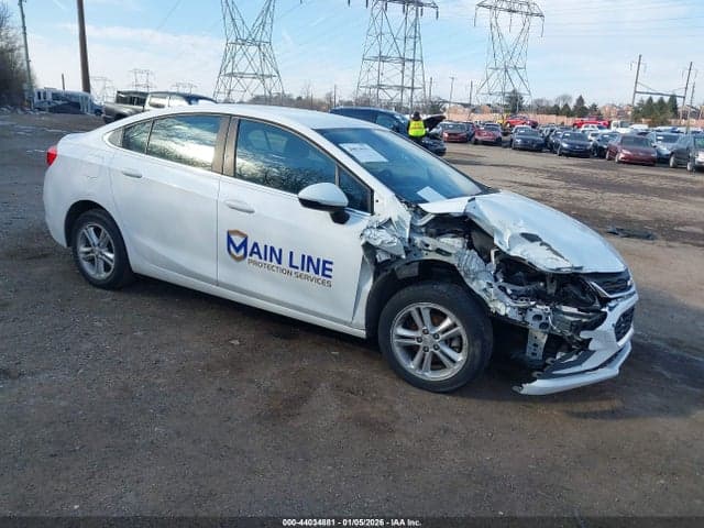 2017 CHEVROLET CRUZE LT AUTO 1