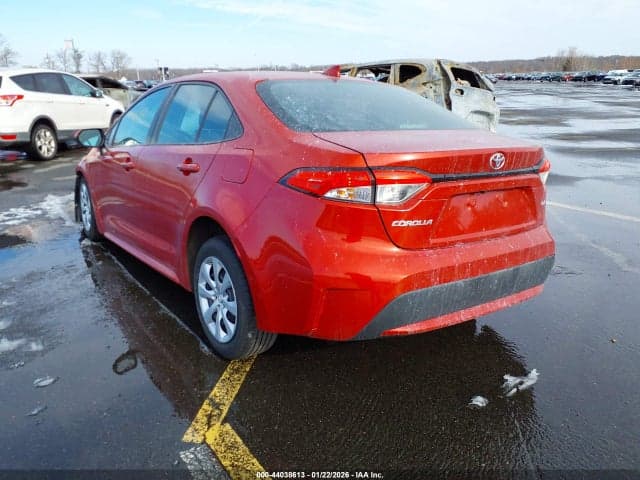 2021 TOYOTA COROLLA LE 3