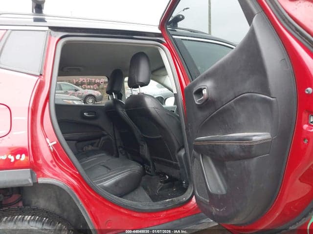 2018 JEEP COMPASS LIMITED 4X4 8