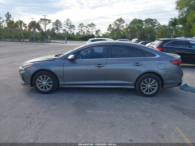 2019 HYUNDAI SONATA SE 14