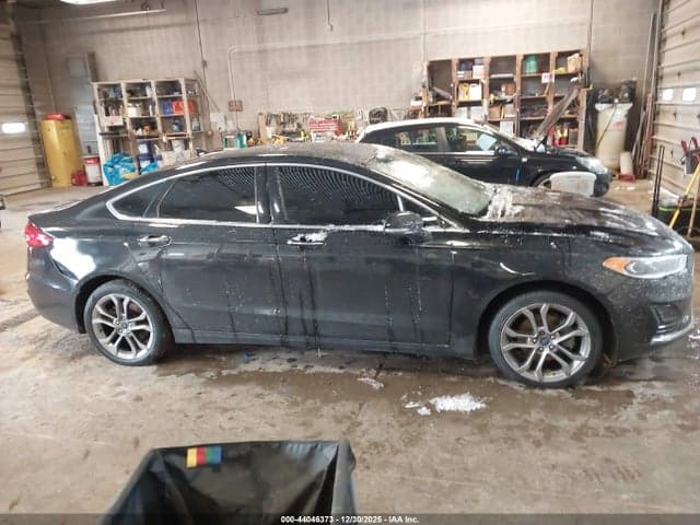 2019 FORD FUSION SEL 14