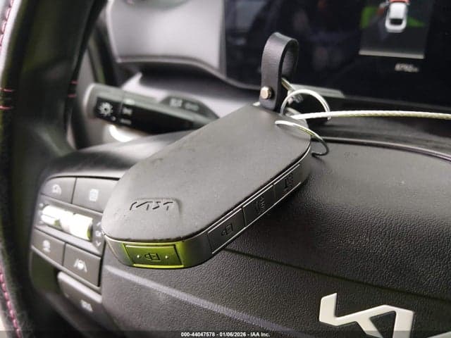2025 KIA K4 LXS 11