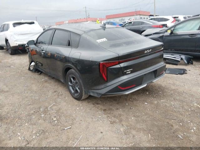 2025 KIA K4 LXS 3